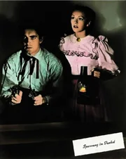 Unerbittlich wird der legend&auml;re Outlaw Jesse James (Tyrone Power) auch dann noch gejagt, als er der Gewalt entsagt, um an der Seite seiner jungen Frau (Nancy Kelly) ein neues Leben zu beginnen.