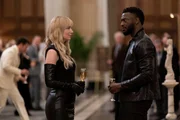 Parker (Beth Riesgraf) und Alec Hardison (Aldis Hodge)