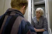 Suzanne (Julie Hesmondhalgh) &uuml;berbringt ihrem Mann Alan (Toby Jones) schlechte Nachrichten.
