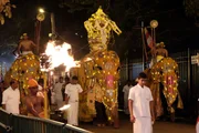 Esala-Perahera-Prozession in Kandy.