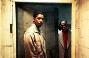 Ezekiel 'Easy' Rawlins (Denzel Washington).
