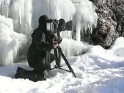 F&uuml;nf Monate lang versteckt sich der Wasserfall Bergaicht hinter einem Eispanzer. Begeisternde, bizarre Bilder, die Kameramann Ulrich Schramm dort drehen konnte.