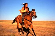 Lieutenant Dunbar (Kevin Costner)