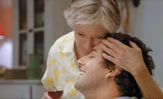 Evelyn (Cloris Leachman) und John Clasky (Adam Sandler)