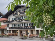 Der Klosterhof zur Post in Bayrischzell. Der Klosterhof zur Post in Bayrischzell.