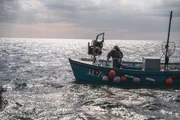 Fischer Malcolm Saunders hat in seinem Berufsleben einen dramatischen R&uuml;ckgang der Fischbest&auml;nde vor den K&uuml;sten Cornwalls erlebt.