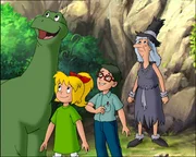 Mit Mornias (r.) Hilfe kann es Bibi (l.) und Florian (M.) gelingen, Dinos Mutter zu finden.
