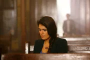 Nilay (Özlem Sagdic) trauert um ihre tote Schwester. Nilay (Özlem Sagdic) trauert um ihre tote Schwester.
