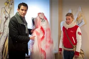 In Justus Silberlings (Ole Eisfeld) Hochzeitsmodenladen ist eingebrochen worden. Franzi (Rhea Harder) ist zuf&auml;llig dabei, als er den Einbruch entdeckt.