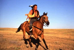 Lieutenant Dunbar (Kevin Costner)