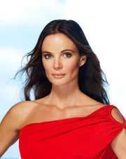 4. Staffel: Fiona Glenanne (Gabrielle Anwar).