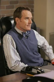 Lily hat eine Idee, wie sie Ted helfen kann einen Entwurf zu pr&auml;sentieren, ohne dass Hammond Druthers (Bryan Cranston) diesen zuvor ablehnen kann ...