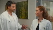 Dr. Erik Behrens (Daniel Buder, l.); Dr. Lea Wolff (Sina Valeska Jung r.)