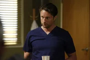 Versucht, bei Meredith zu landen - doch wie wird sie damit umgehen? Riggs (Martin Henderson).