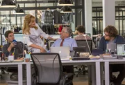 Im Bild: Jason (Adam Devine), Fiona  (Rene Russo), Ben Whittaker (Robert De Niro), Davis (Zack Pearlman).