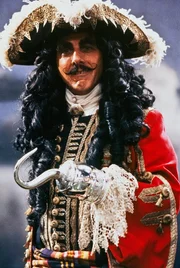 Dustin Hoffman (Kapit&auml;n Hook).