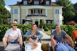(v.li.): Arthur (Ernst Stankovski), Julia (Gila Von Weitershausen), Toni (Fritz Wepper).