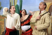 Im Bild (v.li.): Robert Palfrader (Robert Palfrader), Julia Cencig (Valerie), Andreas Vitásek (Andreas Vitásek). Im Bild (v.li.): Robert Palfrader (Robert Palfrader), Julia Cencig (Valerie), Andreas Vitásek (Andreas Vitásek).