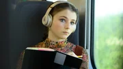 Thomasin McKenzie as Eloise "Ellie" Turner