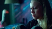 Pia (Johanna G&ouml;tting) macht sich Sorgen um ihren Bruder.; ARD/SWR WER OHNE SCHULD IST, "Fernsehfilm, Deutschland 2024", am Mittwoch (23.10.24) um 20:15 Uhr im ERSTEN. Pia (Johanna G&ouml;tting) macht sich Sorgen um ihren Bruder. &copy; SWR/Anita Kr&auml;mer, honorarfrei - Verwendung gem&auml;&szlig; der AGB im engen inhaltlichen, redaktionellen Zusammenhang mit genannter SWR-Sendung und bei Nennung "Bild: SWR/Anita Kr&auml;mer" (S2). SWR Presse/Bildkommunikation, Baden-Baden, Tel: 07221/929-22202, foto@swr.de.