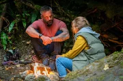 Eigentlich wollte Paul (Philippe Bas) den Ausflug dazu nutzen, um die Beziehung zu seiner Tochter Sara (Ma&iuml;ra Schmitt) zu festigen.