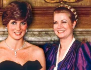 Zwei Frauen, zwei Pal&auml;ste, ein Schicksal. Wie Diana und Grace ihr royales Leben teilten - das erz&auml;hlt erstmals diese Doku.