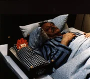 Meister Eder (Gustl Bayrhammer) und der Pumuckl.