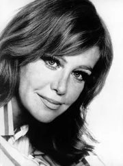 Zwei Frauen, die sich auf unterschiedliche Art und Weise mit Schuld und Verantwortung im Nachkriegsdeutschland auseinandersetzen: Hildegard Knef spielt 1946 in ihrer ersten gro&szlig;en Hauptrolle ("Die M&ouml;rder sind unter uns") eine ehemalige KZ-Insassin, die ihren Freund daran hindert, seinen ehemaligen Nazi-Peiniger zu ermorden. Als sie in dem Film "Die S&uuml;nderin" f&uuml;r eine Sekunde blanken Busen zeigt, kommt es zu Protestaktionen und Geistliche schmei&szlig;en Stinkbomben in Kinos.