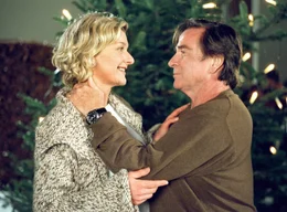 Rainer Maria (Elmar Wepper) will gemeinsam mit seiner Frau Sandra (Saskia Vester) ein Hotel unter Palmen er&ouml;ffnen.