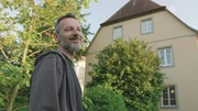 Christian S&ouml;der beobachtet die Grauen Langohren bei ihren Ausfl&uuml;gen.