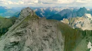 Die Lechtaler Alpen beeindrucken mit ihrer abwechslungsreichen Landschaft, ihrer vielf&auml;ltigen Flora und Fauna sowie mit zahlreichen Naturjuwelen. Im Bild: Wetterspitze.