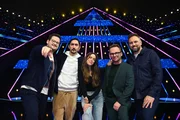 (v.l.n.r.) Chris Tall; Eko Fresh; Vanessa Mai; Ralf Schmitz; Steven Gätjen (v.l.n.r.) Chris Tall; Eko Fresh; Vanessa Mai; Ralf Schmitz; Steven Gätjen