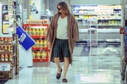 Jeffrey Lebowski (Jeff Bridges), genannt der "Dude", h&auml;lt nichts von Etikette: In Los Angeles f&uuml;hrt er ein entspanntes Leben, das haupts&auml;chlich aus White Russians, Marihuana und Bowling besteht.
