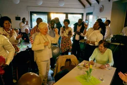 Unchenna Aba arbeitet seit zehn Jahren in Goch-Kessel und bringt seine nigerianischen Traditionen durch Gospelmusik ein.