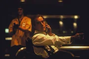 Joshua Foss (Powers Boothe) &uuml;bermittelt seine Forderungen per Telefon.