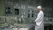 Professor Jim Smith im Kontrollzentrum des Tschernobyl Reaktor. Professor Jim Smith im Kontrollzentrum des Tschernobyl Reaktor.