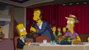 Bart (l.) und Homer (r.) genie&szlig;en ihren Kreuzfahrt-Urlaub in vollen Z&uuml;gen und lassen sich von Direktor Rowan (M.) gerne unterhalten ...