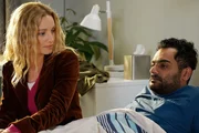 Haben privat wieder zueinander gefunden: Laurence Leboeuf als Magalie Leblanc, Hamza Haq als Bashir Hamed. Haben privat wieder zueinander gefunden: Laurence Leboeuf als Magalie Leblanc, Hamza Haq als Bashir Hamed.