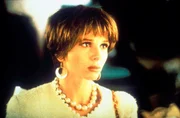 Die junge Fernsehsprecherin Rebeca (Victoria Abril) erlebt einige &Uuml;berraschungen mit ihrer Mutter, als diese nach 15 Jahren als gefeierter Gesangstar aus Mexiko nach Madrid zur&uuml;ckkehrt.