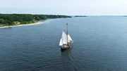 30 Jahre fischte der damalige Kutter Dorsch, Makrele und Dorsch aus der Ostsee - sp&auml;ter folgte ein Umbau zum traditionellen Segelschiff "Albin K&ouml;bis".