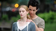 l-r: Zoe Kessler (Sarah Gadon), Yuan Doa ( Shannon Kook)