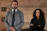 Staunen nicht schlecht: Daniel Sunjata als Adam Karadec, Judy Reyes als Selena Soto
