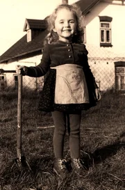 Angelika Hesse als Kind auf der Insel Amrum.