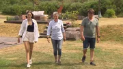 Zwei Jahre nach dem Gartenumbau besuchen die Gartenprofis ihre Auftraggeber, um zu sehen, was auch den Schmuckst&uuml;cken geworden ist. Ren&eacute; P&uuml;tz besichtigt den wilden Hanggarten von Verena Pawliska, Nicole Johag besucht das Hortensienmeer von Familie Beul, au&szlig;erdem kehrt Frank Riese (r.) zur&uuml;ck zu Familie Kaiser (l.) und freut sich auf den 9000 qm gro&szlig;en Naturgarten in der Eifel.