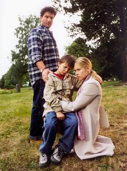 Die Fondsmanagerin Sonja Arnold (Anica Dobra) ger&auml;t nach dem pl&ouml;tzlichen Tod ihrer Schwester Judith in eine ungewohnte Mutterrolle und muss sich um deren Sohn Max (Jonathan Beck) k&uuml;mmern. Dabei hilft ihr Judiths f&uuml;rsorglicher Nachbar Erik Stolz (Francis Fulton-Smith).