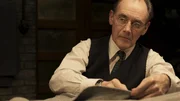 Mark Rylance als Leonard Burling