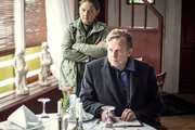Kurt Wallander (Krister Henriksson) erh&auml;lt Unterst&uuml;tzung von der ehrgeizigen Polizistin Jenny Blom (Linda Ritz&eacute;n) aus Malm&ouml;.