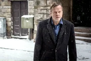 Kommissar Wallander (Krister Henriksson) hat einen schweren Weg vor sich.