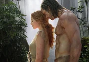 Margot Robbie (Jane Clayton), Alexander Skarsg&aring;rd (Tarzan / John Clayton).