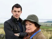 L-R: DS Aiden Healy und DCI Vera Stanhope.